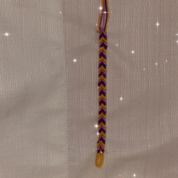 Handmade string bracelet!!! - Picture 2 of 4